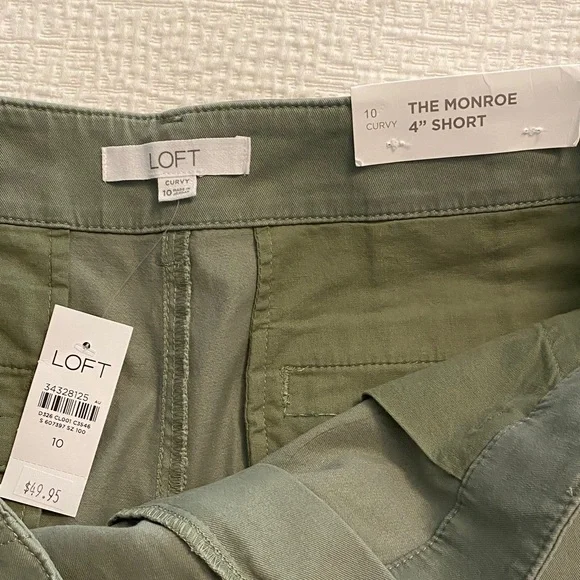 LOFT Sage Green Cargo Shorts - Picture 4 of 5